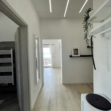 Apartament Lambda