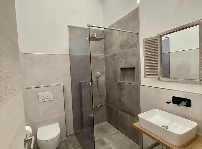 شقة Lambda جيسينتسي